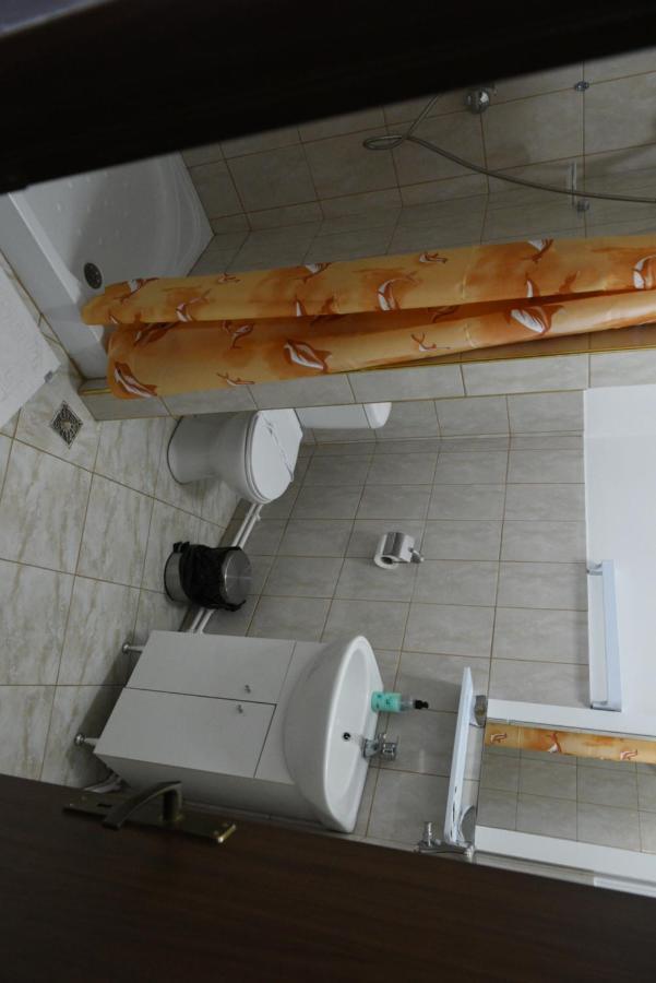 Hostel Ruxandra Φωξάνη Εξωτερικό φωτογραφία
